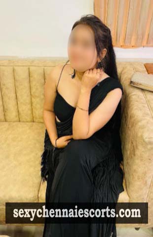 Charming call girl in Chennai